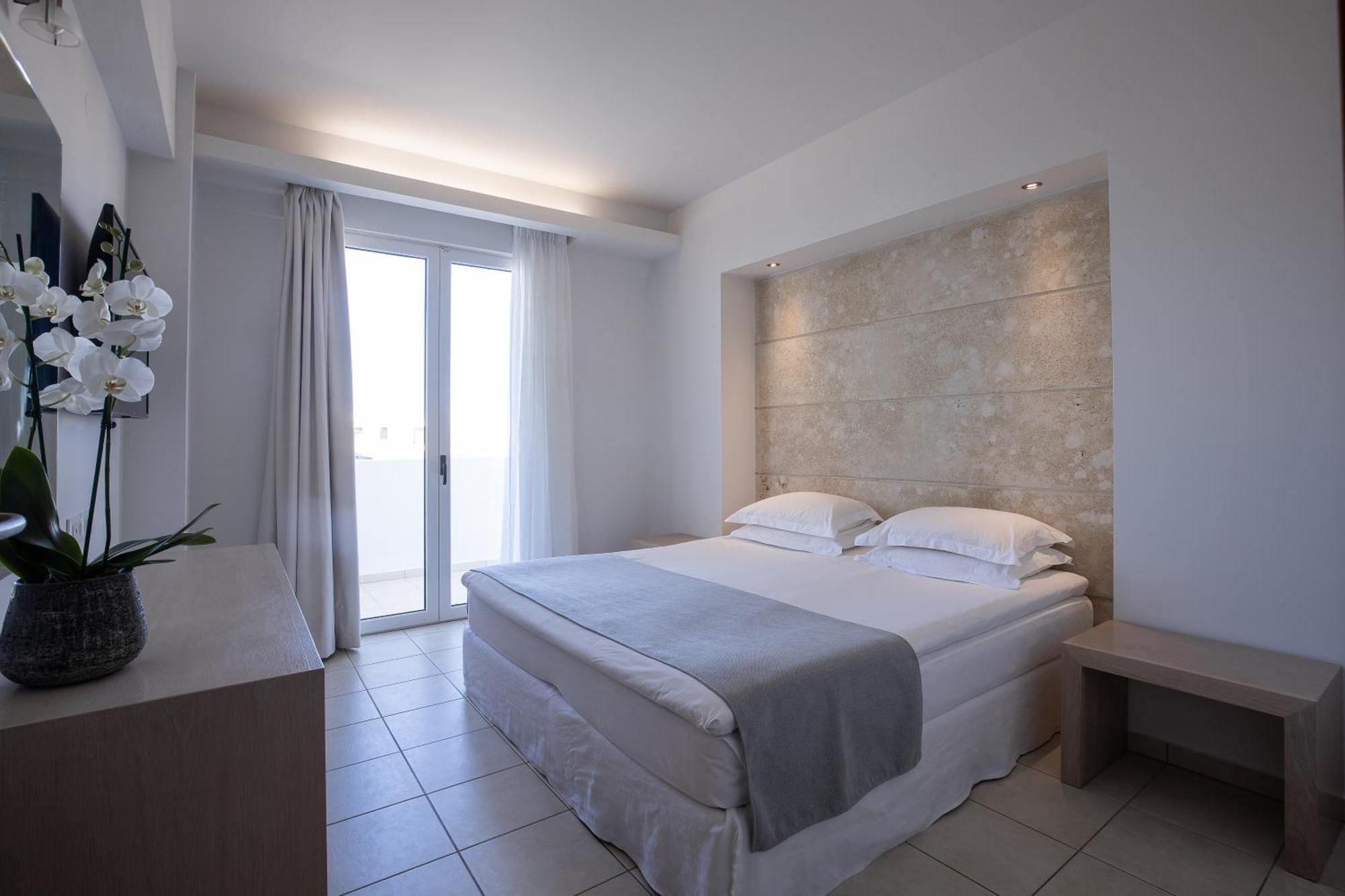 Akrogiali Beach Hotel Apartments Mália Quarto foto